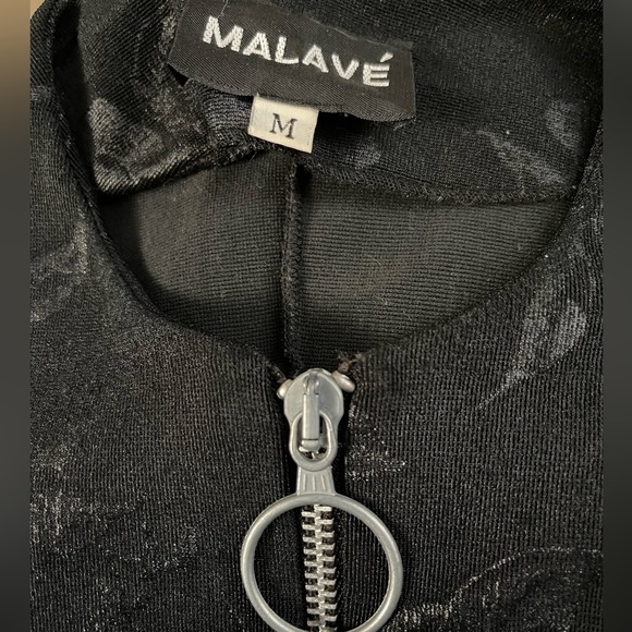 Malavé jacket floral embossed . Matching pants sold separately.  M - Picture 4 of 6